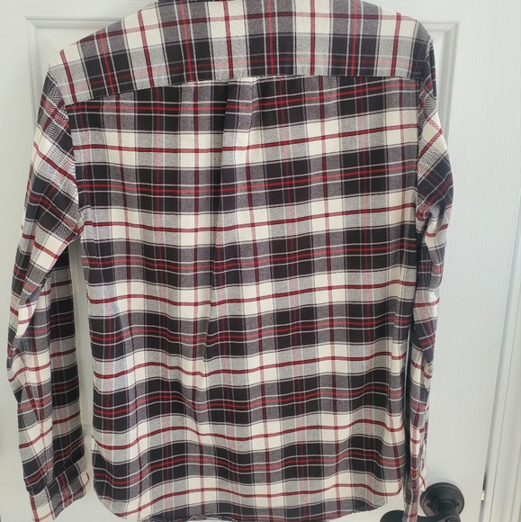 American Eagle Button Down Shirt - Picture 2 of 3